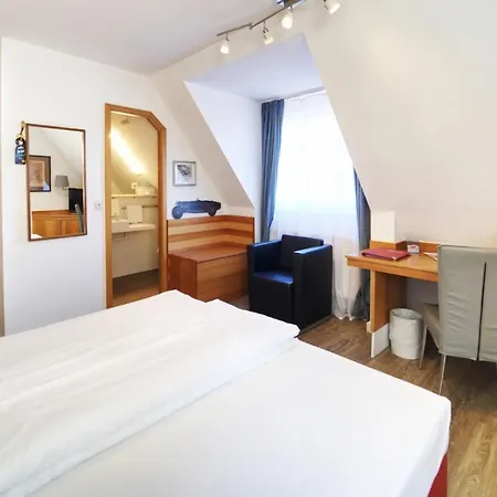 Reinhardts ホテル 3*