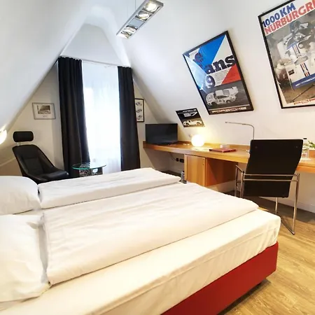 Hotel Reinhardts 3*
