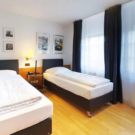 Hotel Reinhardts 3*